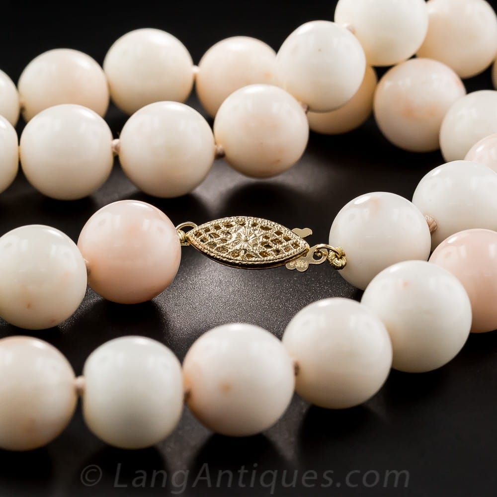 https://www.langantiques.com/university/wp-content/uploads/2019/03/angel-skin-coral-bead-necklace-2_2_90-1-10249.jpg