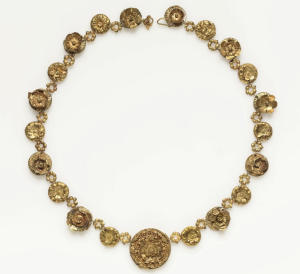 Gold Necklace Suspending Hammered and Stamped Disks with Granulation. Department of Greek, Etruscan and Roman Antiquities. © 2009 RMN-Grand Palais (musée du Louvre) / Hervé Lewandowski.